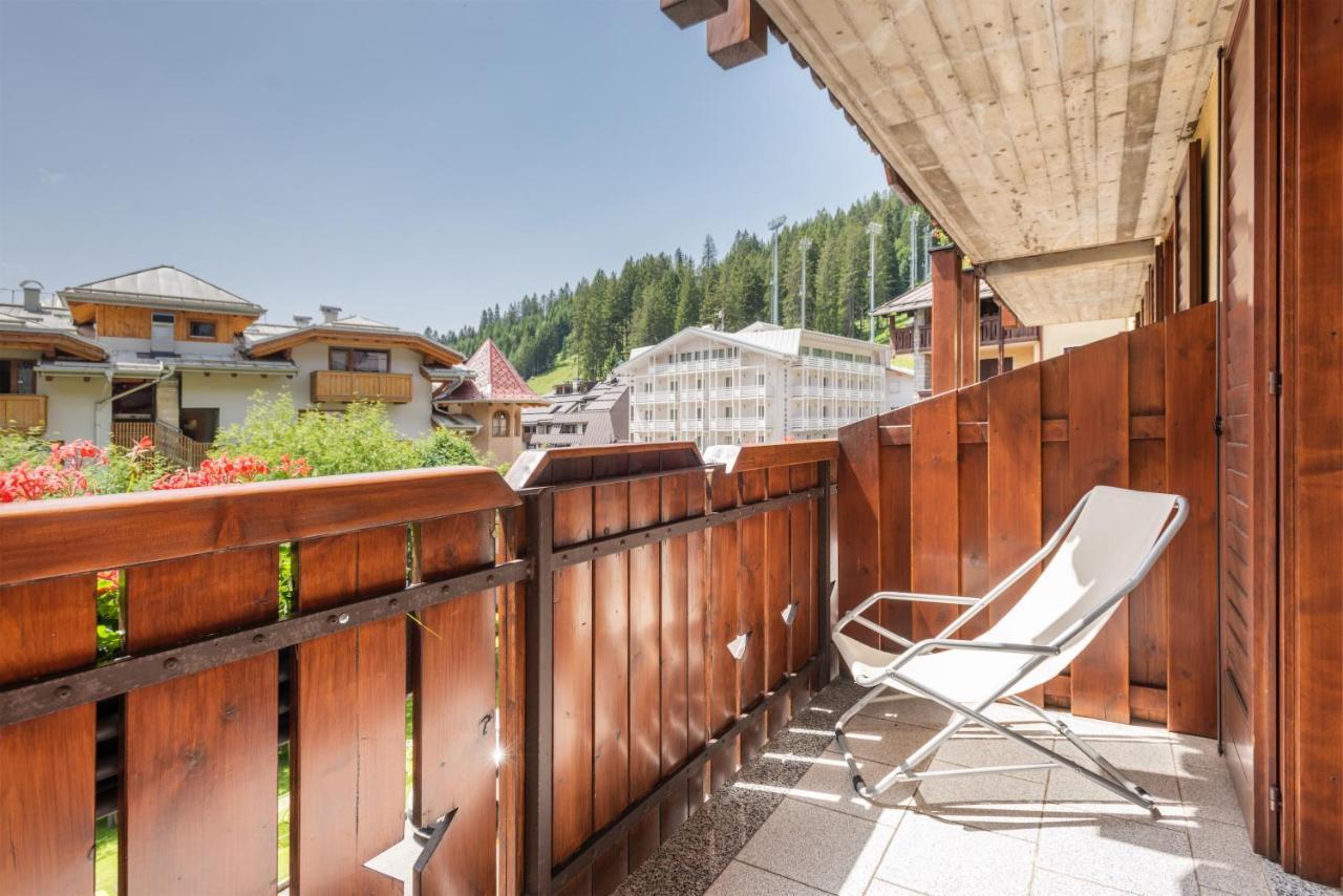 Hotel Alpina Madonna Eksteriør billede