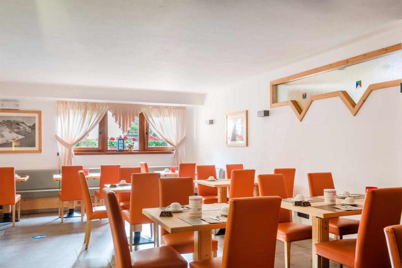 Hotel Alpina Madonna Eksteriør billede